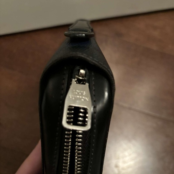 Louis Vuitton Limited edition rare handbag (wallet) perfect condition - Picture 9 of 10